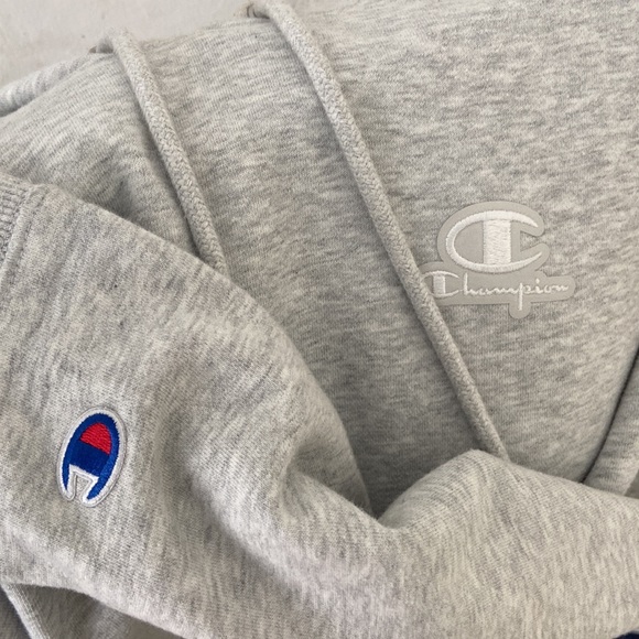 Classic fleece pullover hoodie - Picture 3 of 5